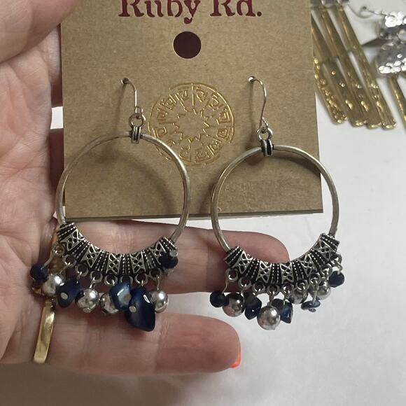 earrings jewelry Two pair new on card silver gold Jessica Simpson Ruby Rd dangle - Picture 5 of 7